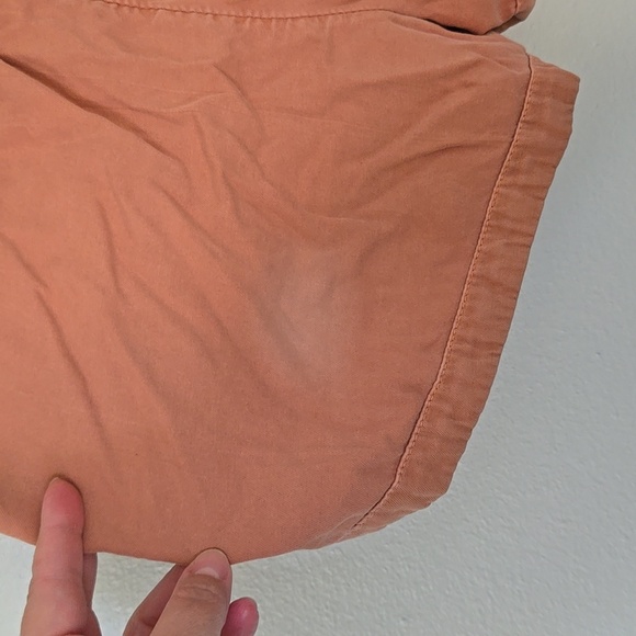 Billabong Light Brown Shorts Size Large - Picture 3 of 6